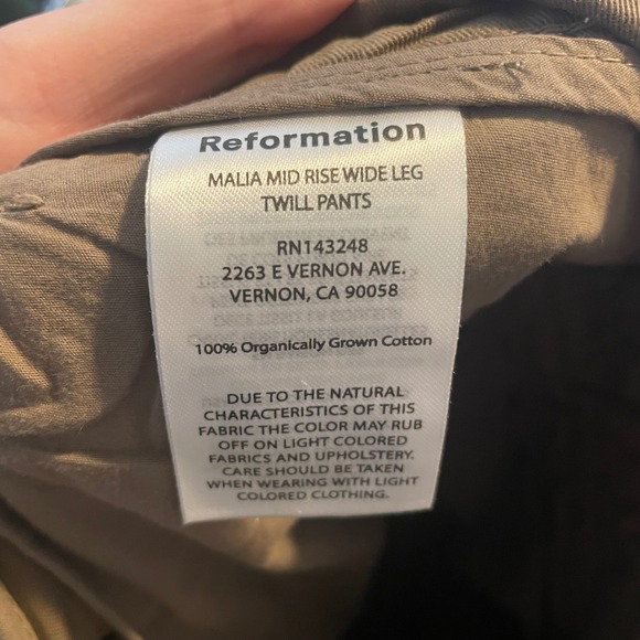 NWT Reformation Malia Mid Rise Wide Leg Twill pants morel 29 Classic minimalist - Picture 9 of 9